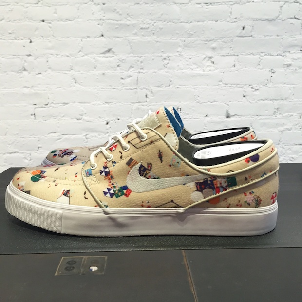 nike 21 mercer, beach sneakers