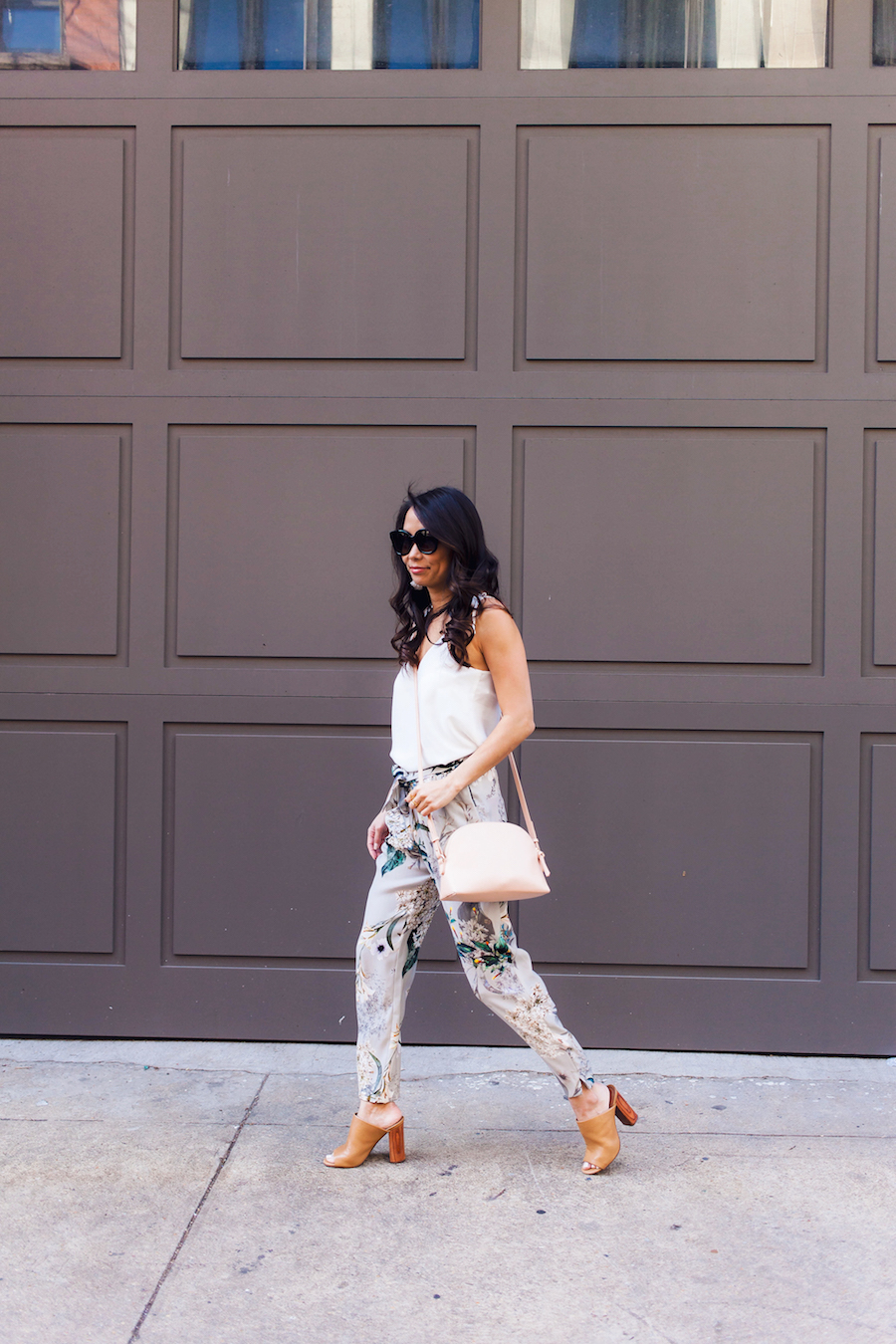 river island petites, petite pants, floral pants, mules, spring outfit ideas, the view from 5 ft. 2